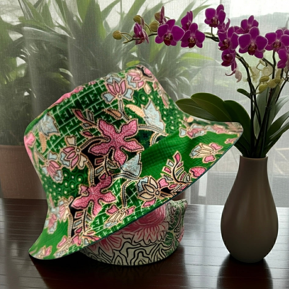 Vintage Bloom Batik - TopiTin Bucket Hat