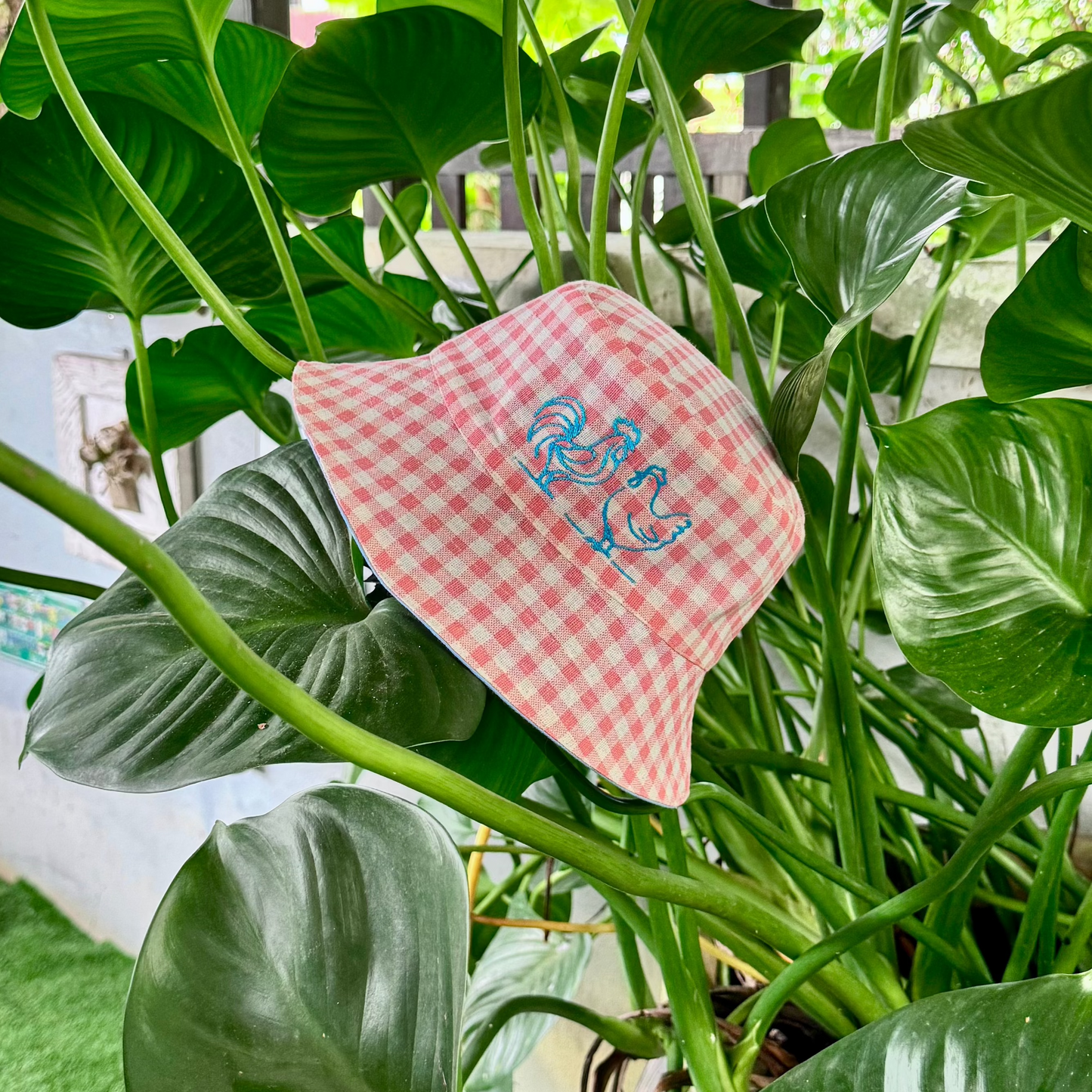 Kampung Frenzy - TopiTin Bucket Hat