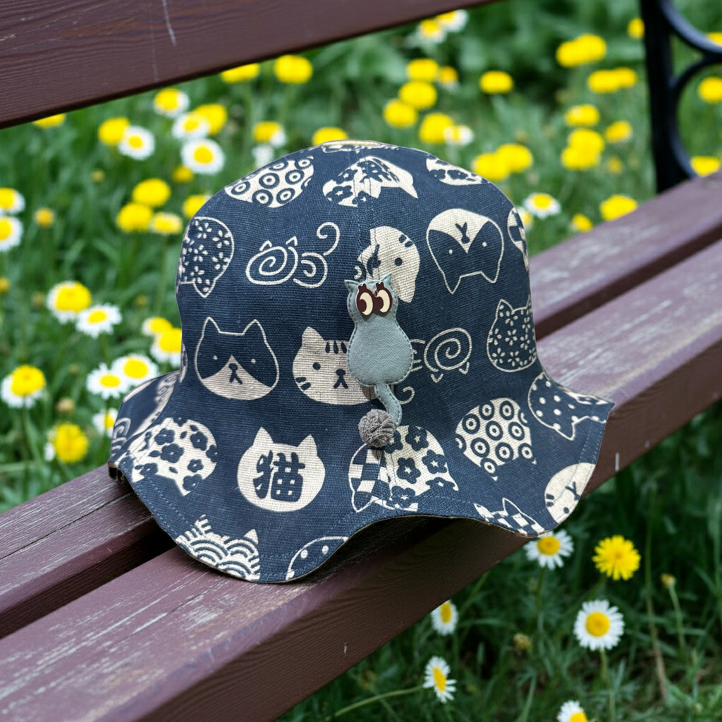 Purrty Petals - TopiTin Tulip Hat