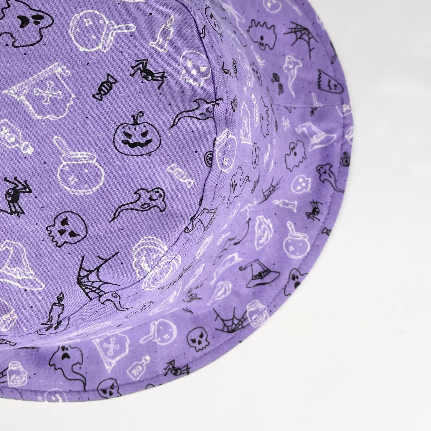 Hocus Pocus - TopiTin Bucket Hat