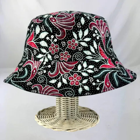 Paisley Swirl Batik - TopiTin Bucket Hat