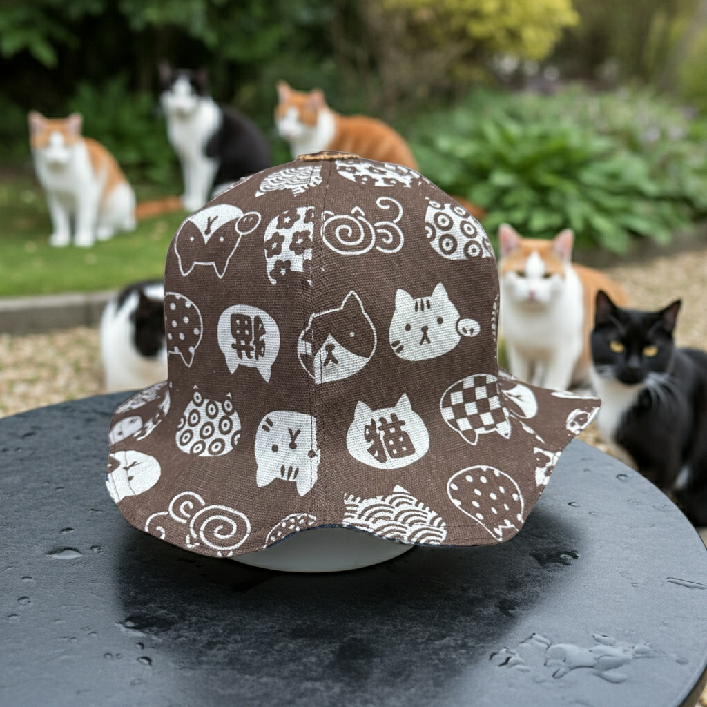 Purrty Petals - TopiTin Tulip Hat