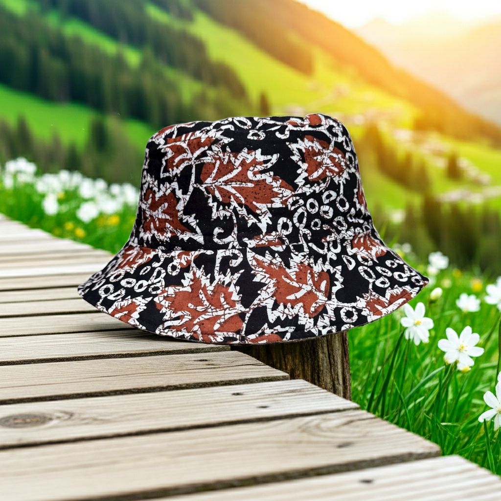 Rusty Rumble Batik - TopiTin Bucket Hat