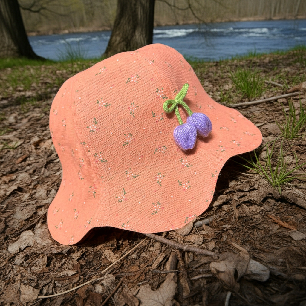 Flippy Blooms - TopiTin Tulip Hat