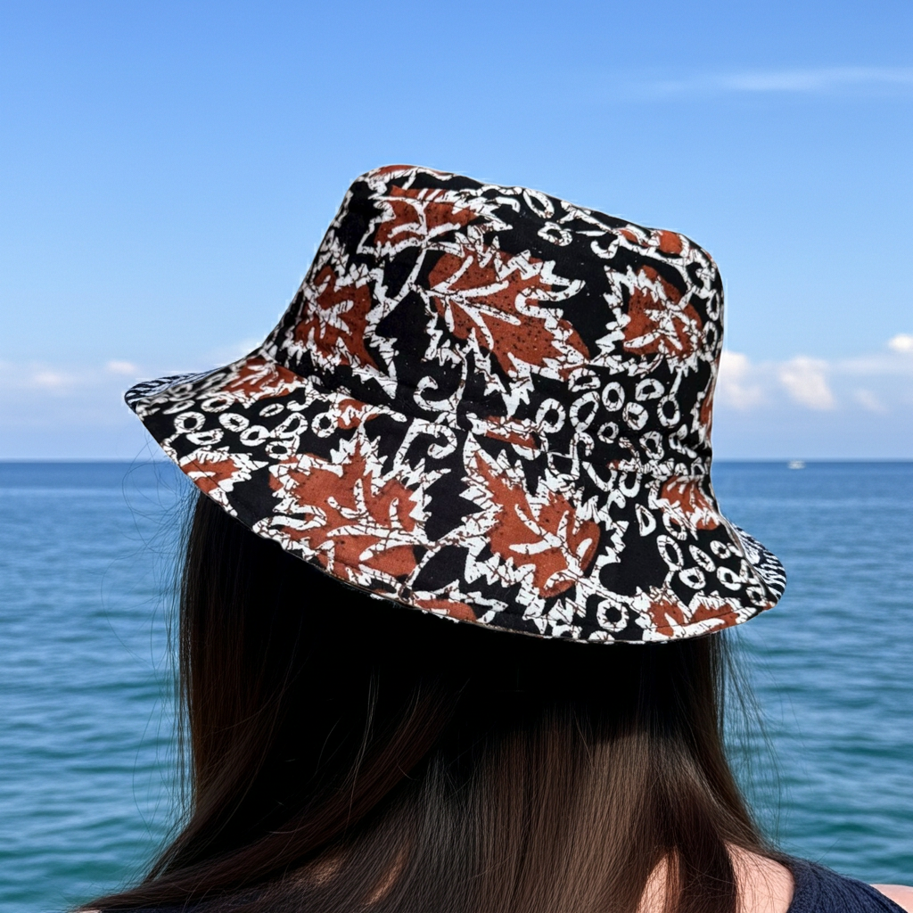 Rusty Rumble Batik - TopiTin Bucket Hat